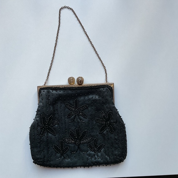 29. Vintage Black Beaded Clutch Satin Inside - Picture 5 of 12